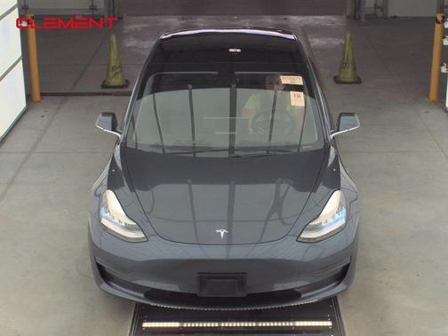 2020 Tesla Model 3 Standard Range