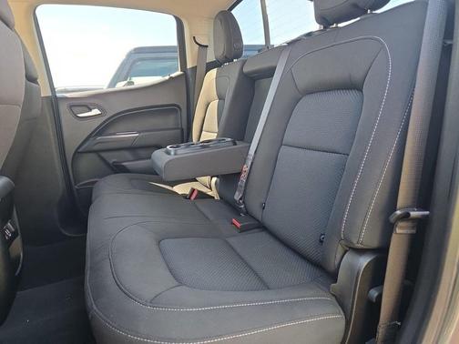 Satin Steel Metallic 2021 Chevrolet Colorado LT