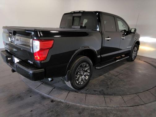 2017 Nissan Titan Platinum Reserve