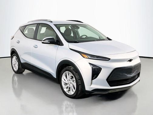 Silver Flare Metallic 2023 Chevrolet Bolt EUV LT