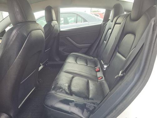 Pearl White Multi 2021 Tesla Model 3 Performance