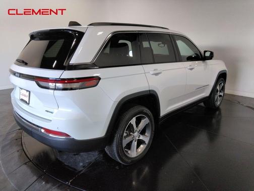 2023 Jeep Grand Cherokee 4xe Base