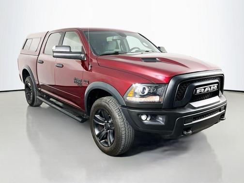 Delmonico Red Pearlcoat 2022 RAM 1500 Classic SLT