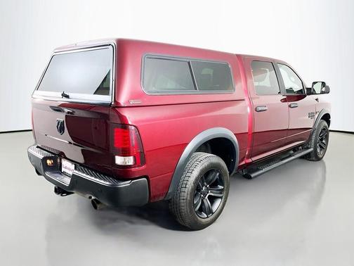 Delmonico Red Pearlcoat 2022 RAM 1500 Classic SLT
