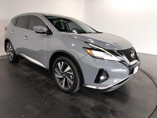 2022 Nissan Murano SL