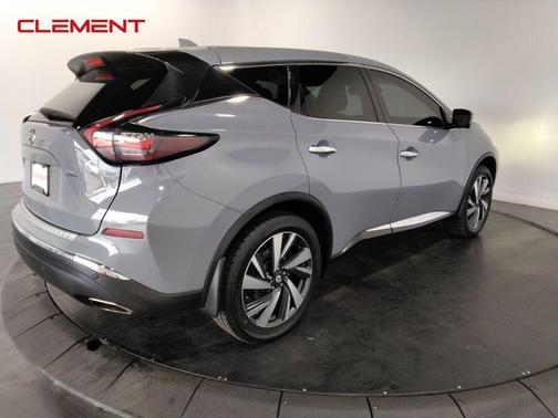 2022 Nissan Murano SL