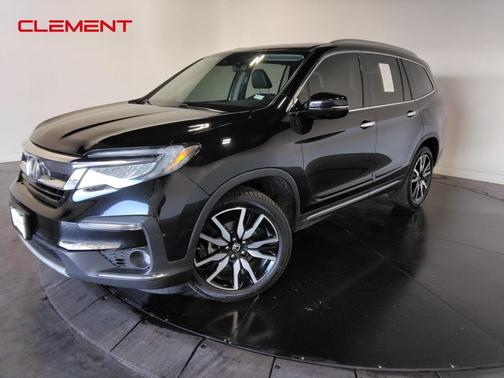 2019 Honda Pilot Touring 8-Passenger