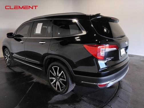 2019 Honda Pilot Touring 8-Passenger