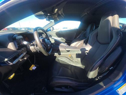 2024 Chevrolet Corvette Stingray w/1LT