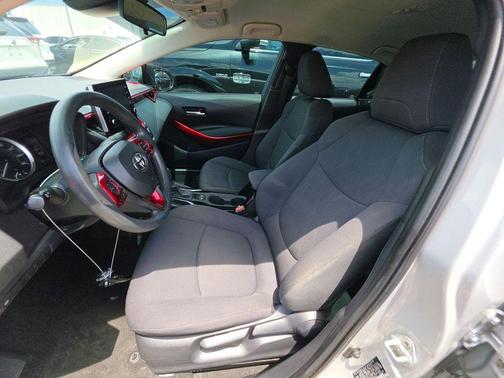 Classic Silver Metallic 2021 Toyota Corolla LE