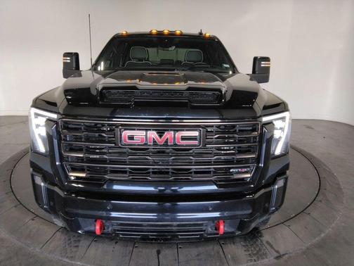 2024 GMC Sierra 2500 AT4X