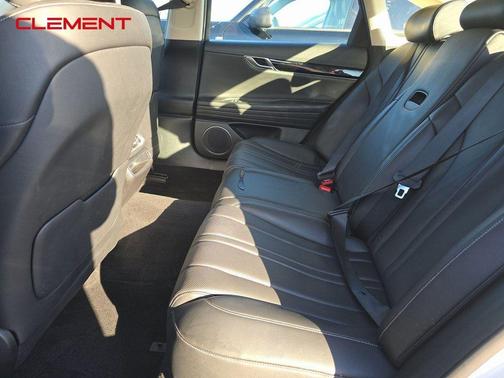 2023 Genesis G80 2.5T