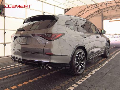 2022 Acura MDX Type S w/Advance Package