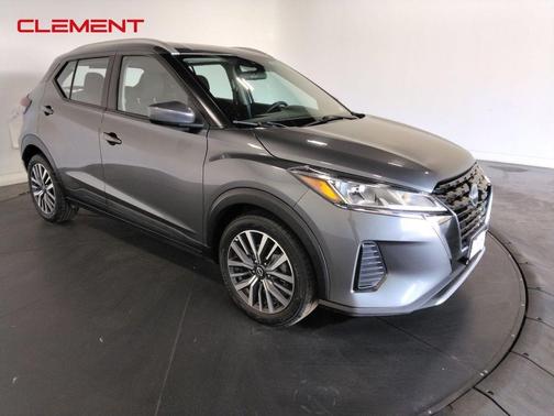 2022 Nissan Kicks SV