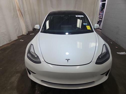 2022 Tesla Model 3 Base