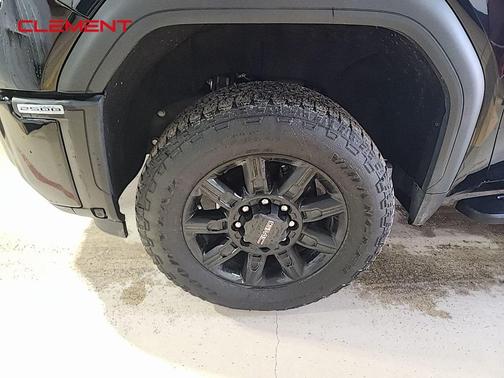 2024 GMC Sierra 2500 AT4