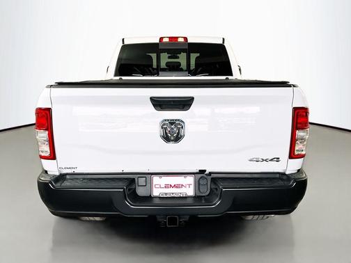 Bright White Clearcoat 2022 RAM 2500 Tradesman