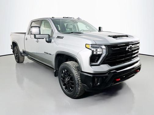 Sterling Gray Metallic 2025 Chevrolet Silverado 2500 LTZ