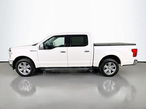 White Platinum Tri-Coat Metallic 2018 Ford F-150 Lariat