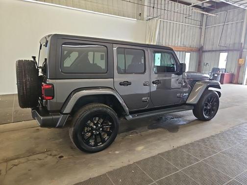 Granite Crystal Clearcoat Metallic 2021 Jeep Wrangler Unlimited 4xe Sahara
