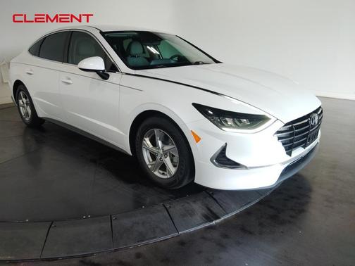 2022 Hyundai SONATA SE