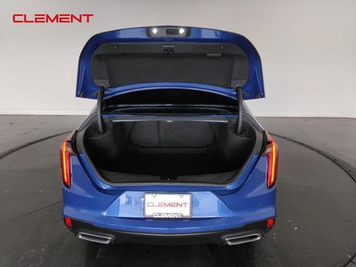 2023 Cadillac CT4 Luxury