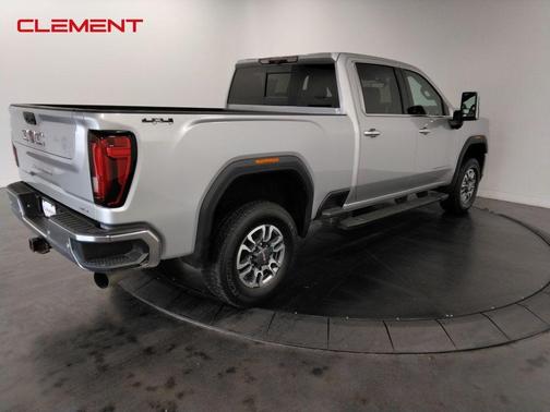 2022 GMC Sierra 2500 SLT