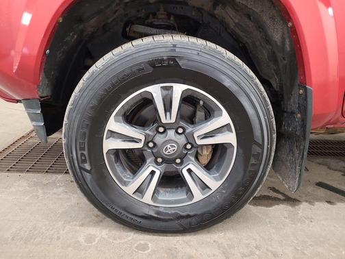 2018 Toyota Tacoma TRD Sport