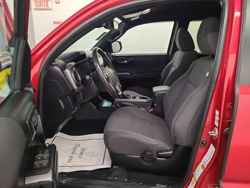 2018 Toyota Tacoma TRD Sport