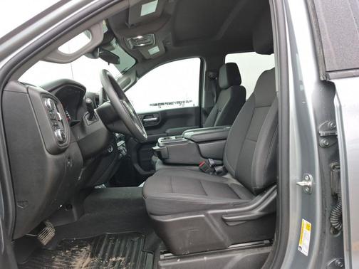 Sterling 2024 GMC Sierra 1500 Pro