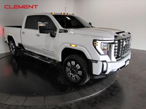 2025 GMC Sierra 2500 Denali