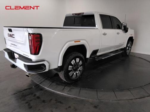 2025 GMC Sierra 2500 Denali