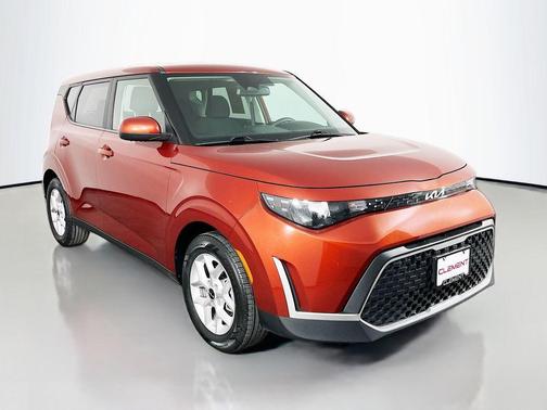 Mars Orange 2024 Kia Soul LX