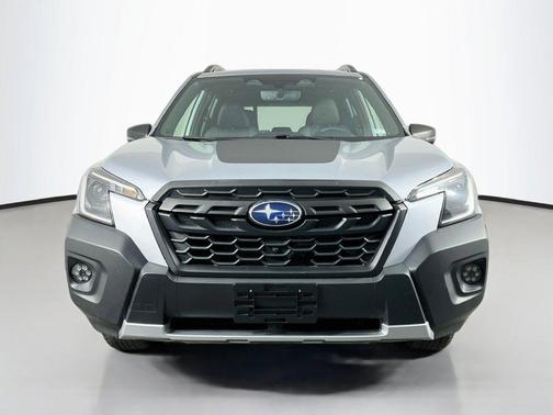 Ice Silver Metallic 2023 Subaru Forester Wilderness