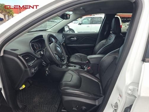 2021 Jeep Cherokee Trailhawk