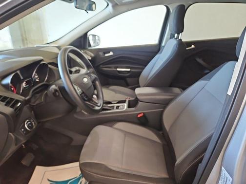 Ingot Silver 2019 Ford Escape SE
