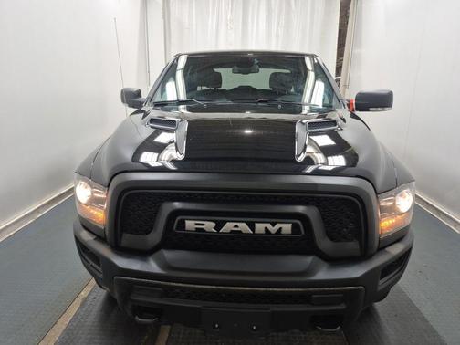 Diamond Black 2022 RAM 1500 Classic SLT