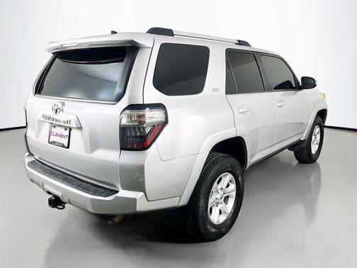 Classic Silver Metallic 2024 Toyota 4Runner SR5 Premium