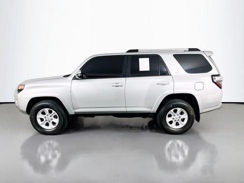 Classic Silver Metallic 2024 Toyota 4Runner SR5 Premium