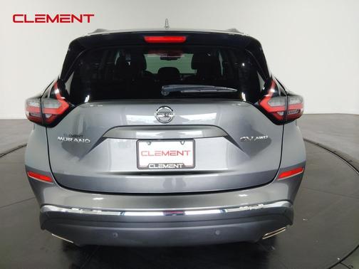 2022 Nissan Murano SV