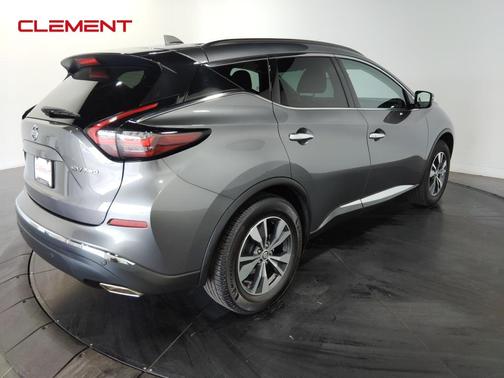 2022 Nissan Murano SV