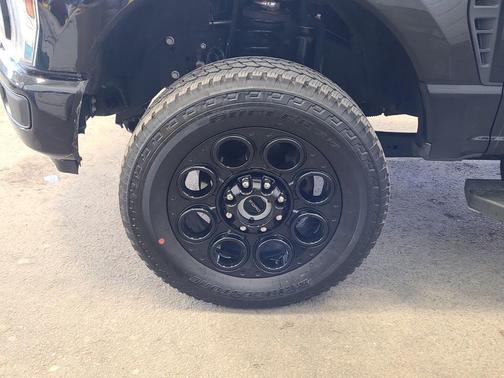 Agate Black Metallic 2024 Ford F-250 Lariat