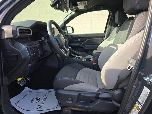 2025 Toyota Tacoma TRD Sport