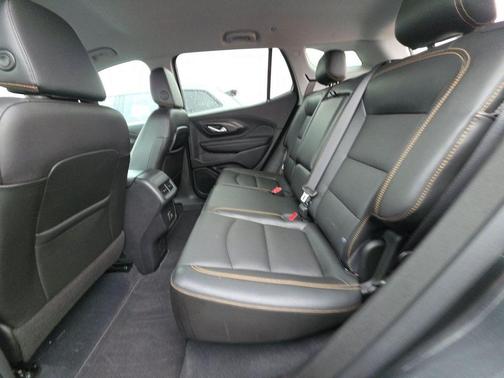 Graphite Gray Metallic 2021 GMC Terrain SLT