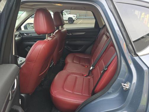 2023 Mazda CX-5 Carbon Edition