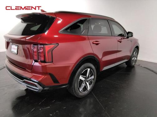 2023 Kia Sorento S
