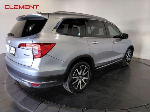 2019 Honda Pilot Touring 7-Passenger