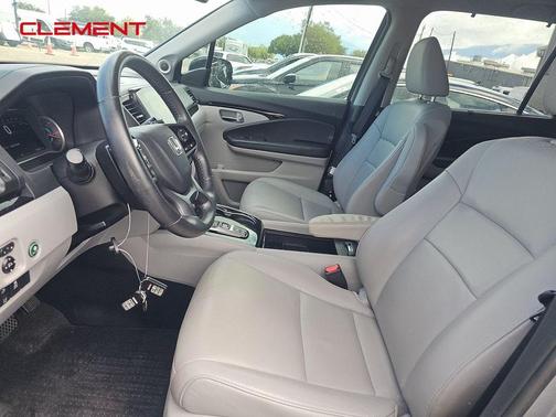 2019 Honda Pilot Touring 7-Passenger