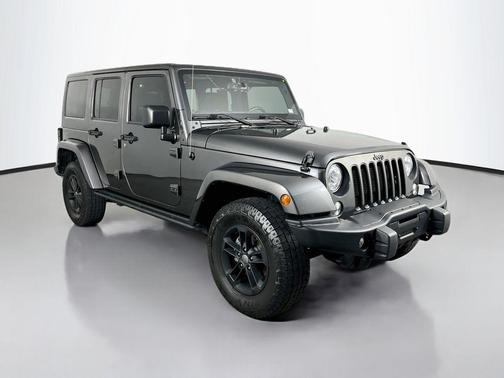 Granite Crystal Clearcoat Metallic 2017 Jeep Wrangler Unlimited Sahara