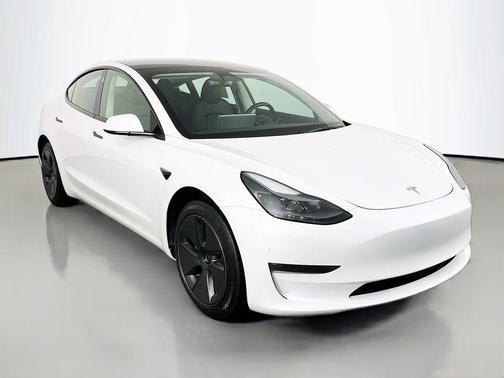 Pearl White Multi 2023 Tesla Model 3 Base